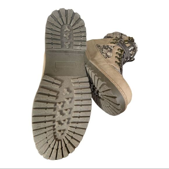 NEW JustFab Venice Hiker Lace-Up Boots Womens Sz 8.5 - Picture 9 of 11